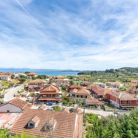 شقة Konstantina Lulas Penthouse Petrití