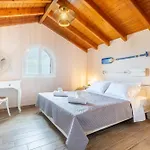 Konstantina Lulas Penthouse