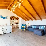 Konstantina Lulas Penthouse Apartment Petriti (Corfu)