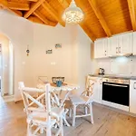 Konstantina Lulas Penthouse Apartment Petriti (Corfu)