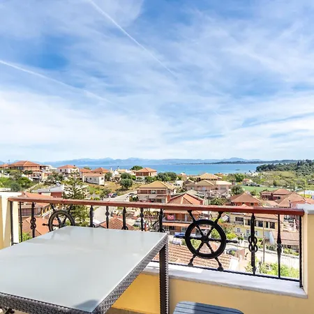 アパート Konstantina Lulas Penthouse Petrití