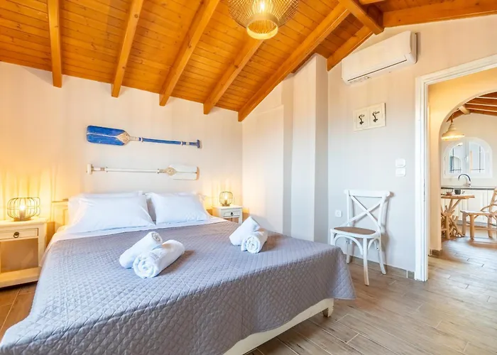 Konstantina Lulas Penthouse Apartman *